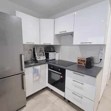 Tanit - Proche Centre Et Plages - Piscine Apartment Antibes
